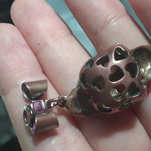 Betsey Johnson Skull and Hearts Pendant - Picture 5 of 13